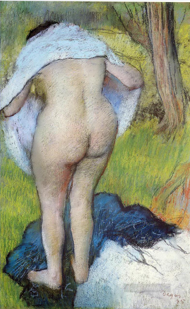 服を引っ張る裸の女性 1885年 エドガー・ドガ油絵